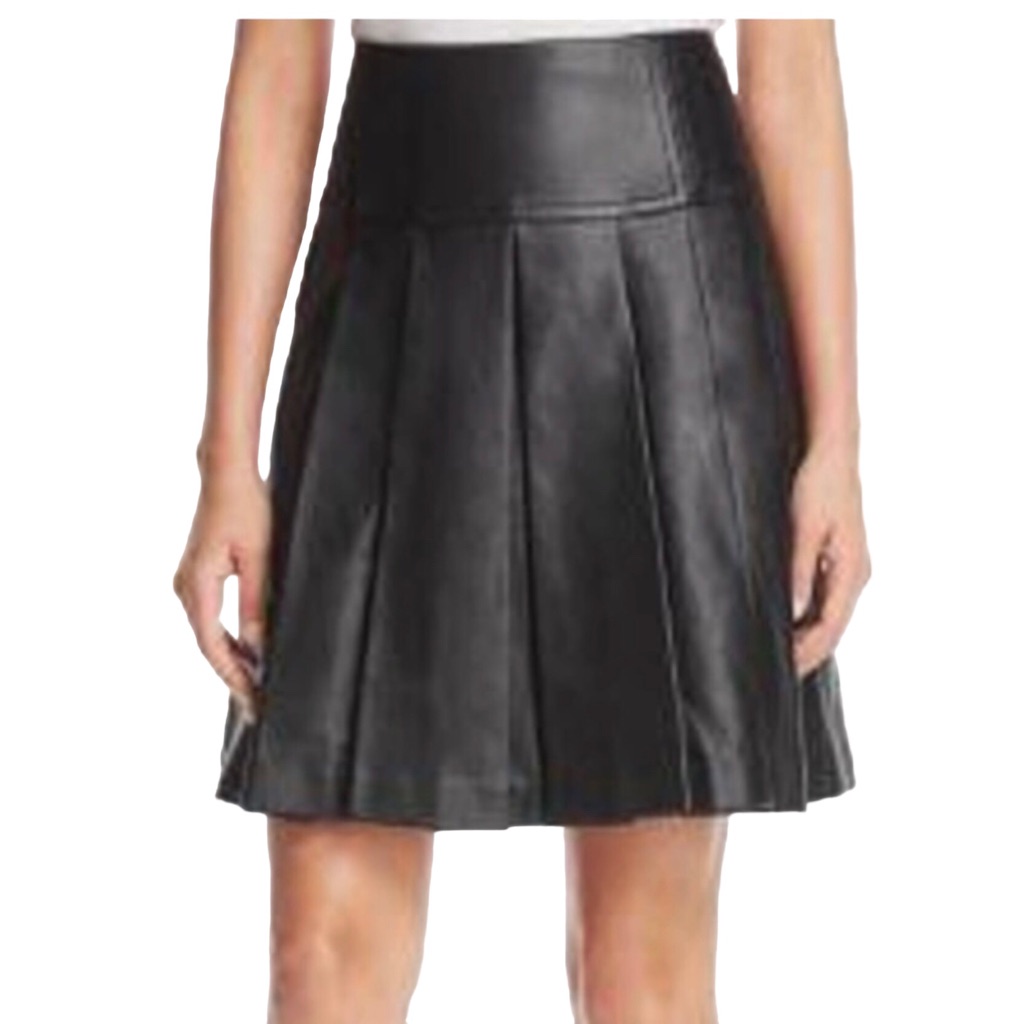 Michael Kors Size 6 Pleated Black Faux Vegan Leather Mini Skirt